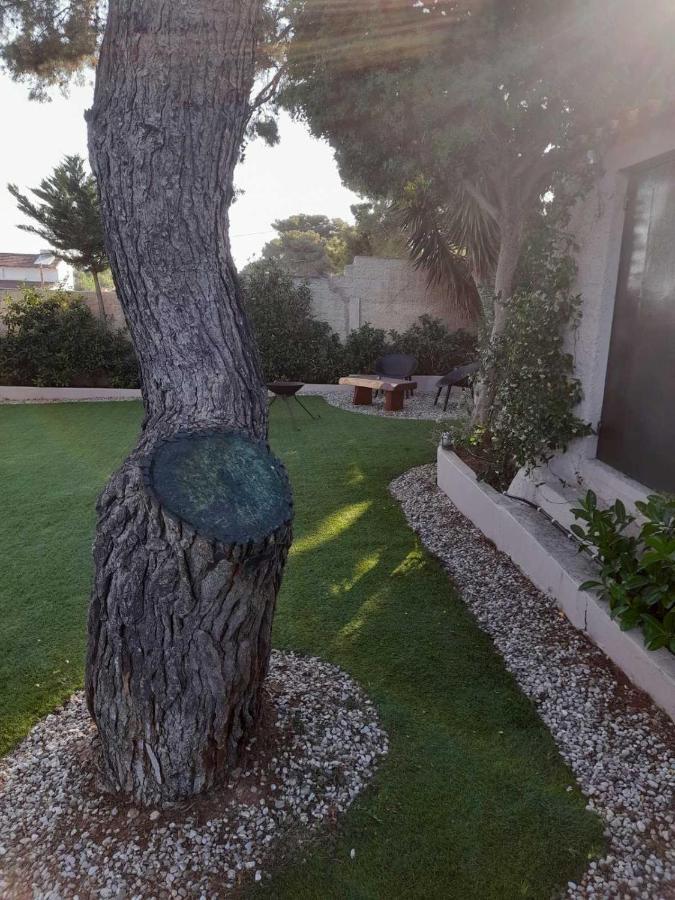 Suite With Garden Agia Marina  Exterior photo