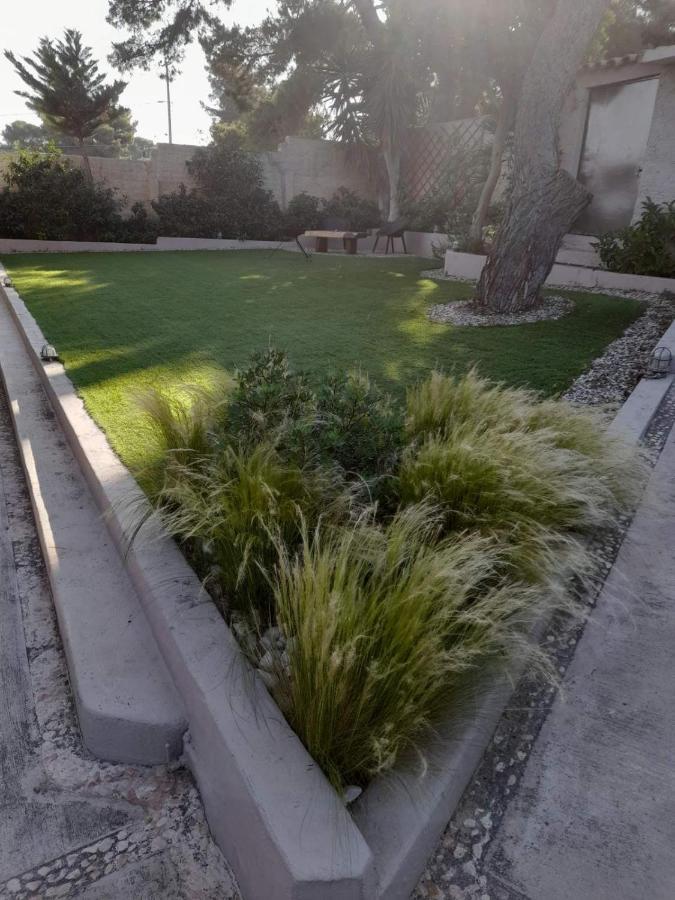 Suite With Garden Agia Marina  Exterior photo